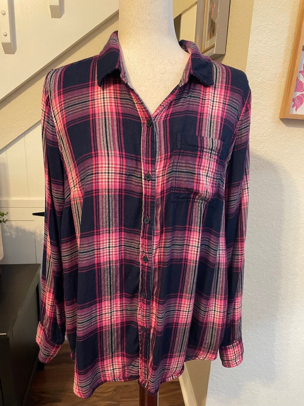 Lucky Brand Plaid Peplum Split Back Button Down Shirt Navy Pink Gauzy Rayon M